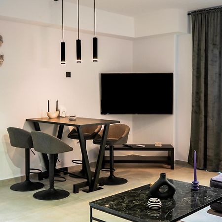 Essel Noir - A Hidden Gem With A Magnificent Acropolis View Atenas Exterior foto