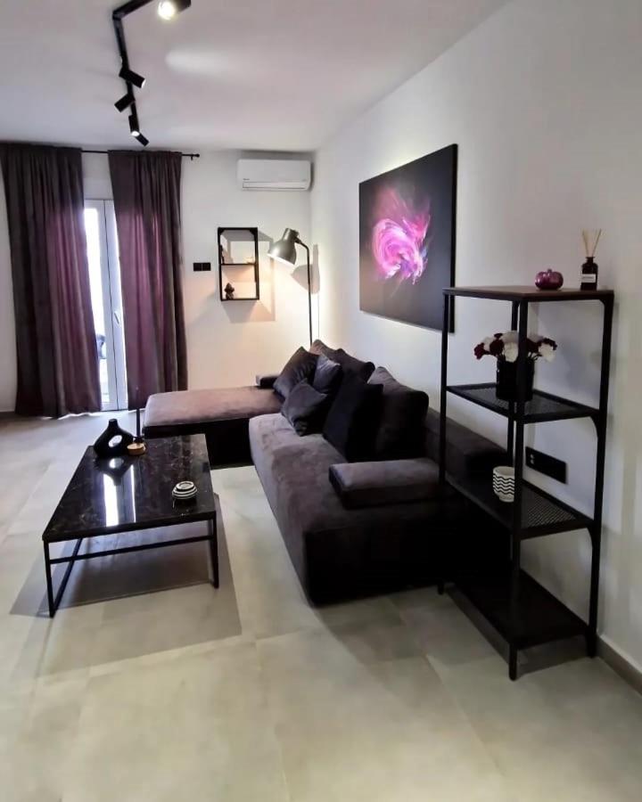 Essel Noir - A Hidden Gem With A Magnificent Acropolis View Atenas Exterior foto